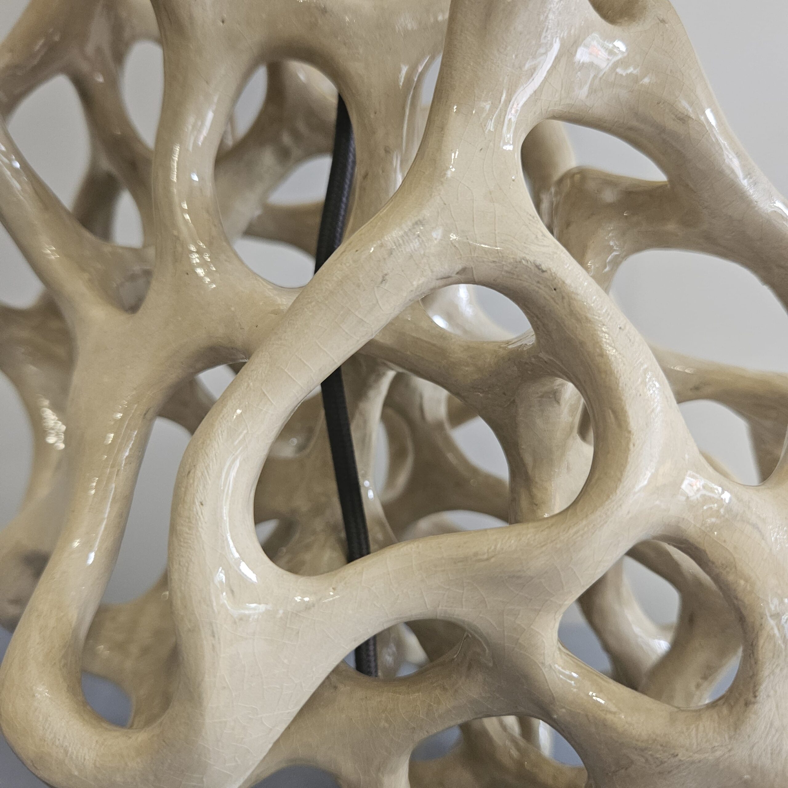 Lampa ceramiczna pt. "Organika" - obrazek 7