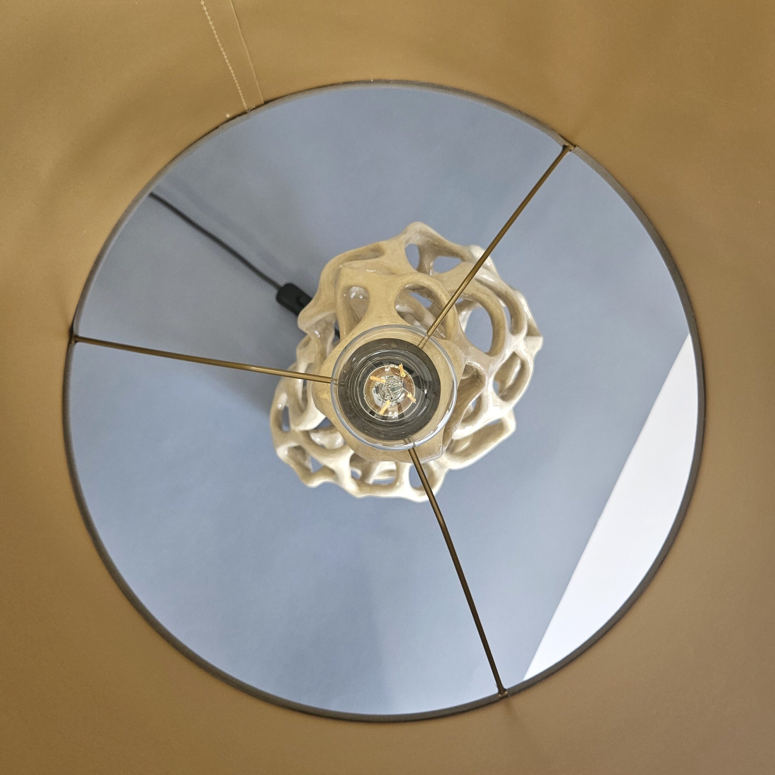 Lampa ceramiczna pt. "Organika" - obrazek 8